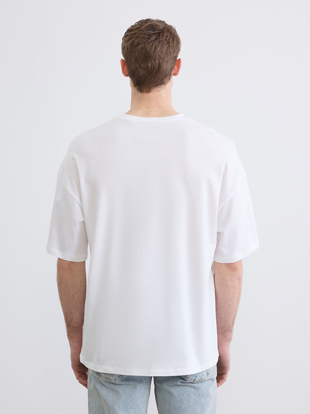 Чоловік БІЛИЙ Футболка-3