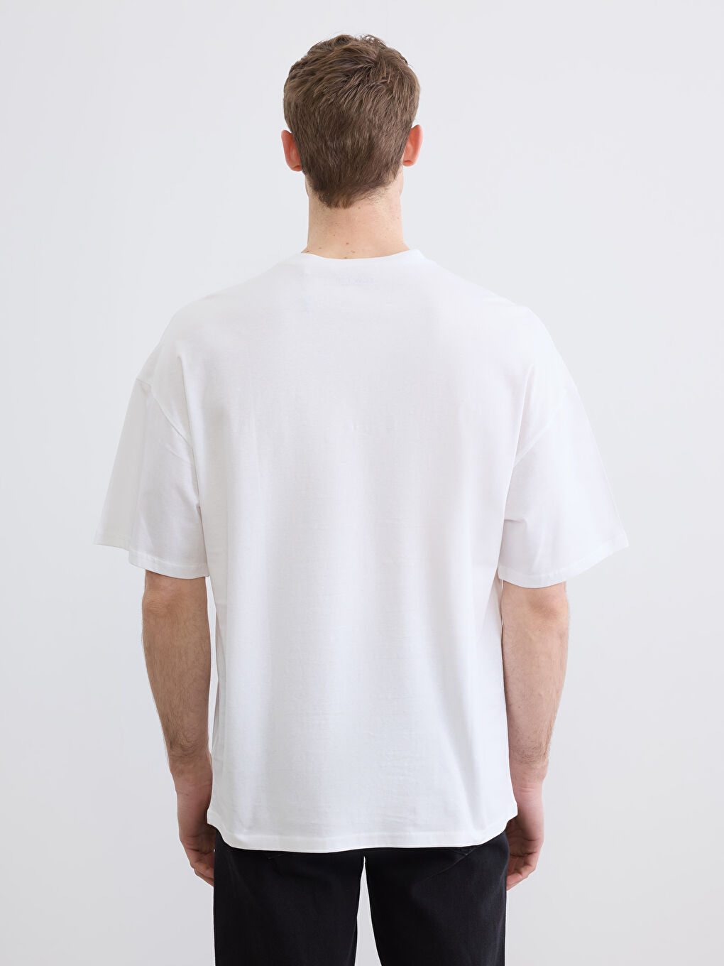 Man WHITE T-Shirt-3