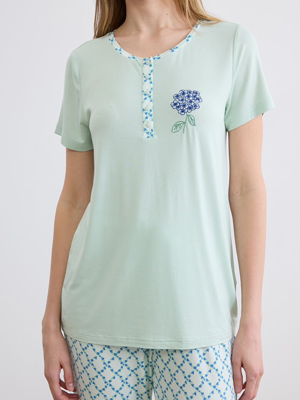 Woman GREEN Pyjama Set-2