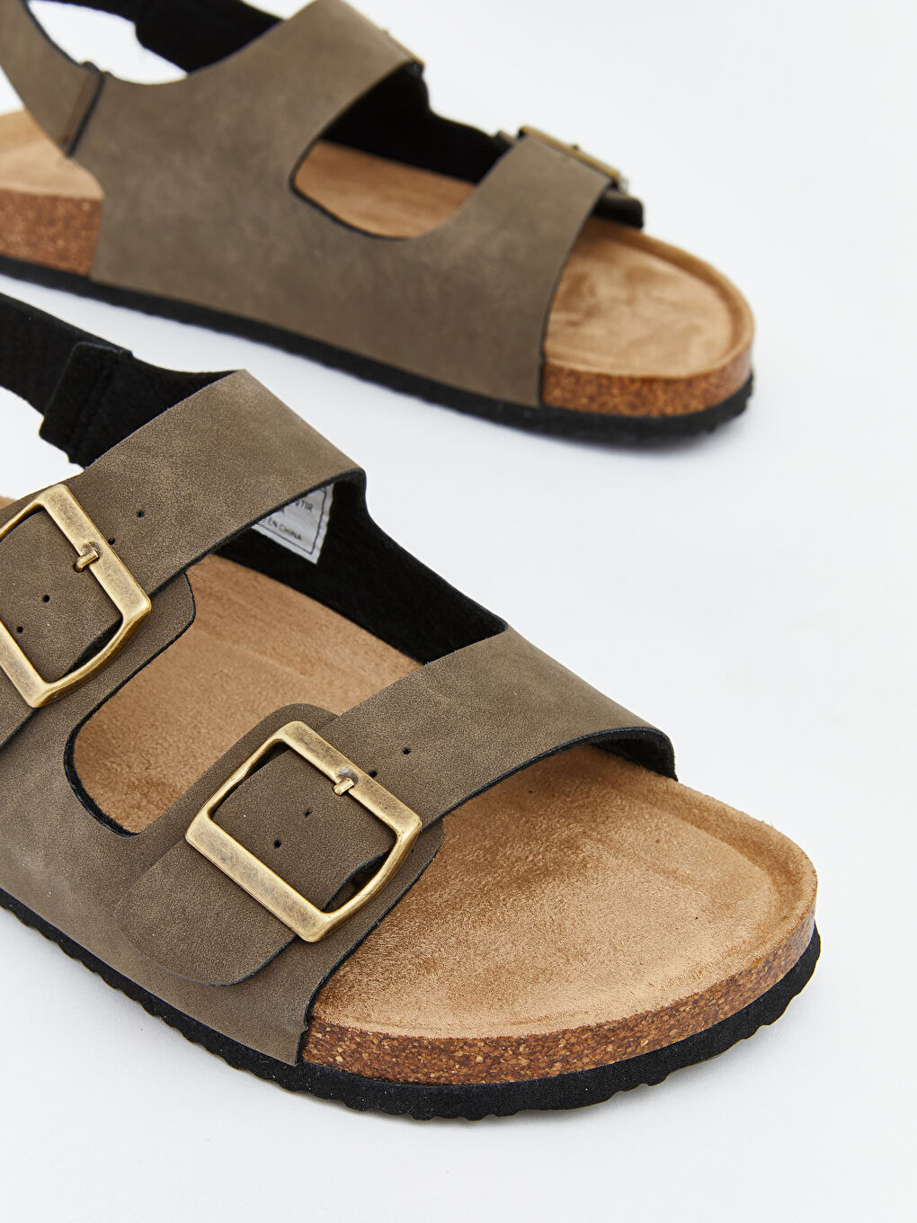 سەندەڵە دوو قاپەی پیاوانە-2