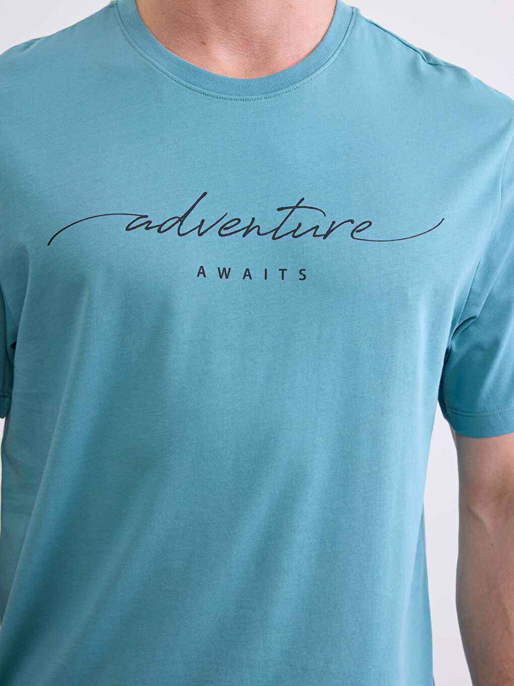 Turkuaz Bisiklet Yaka Baskılı Erkek Tişört-2