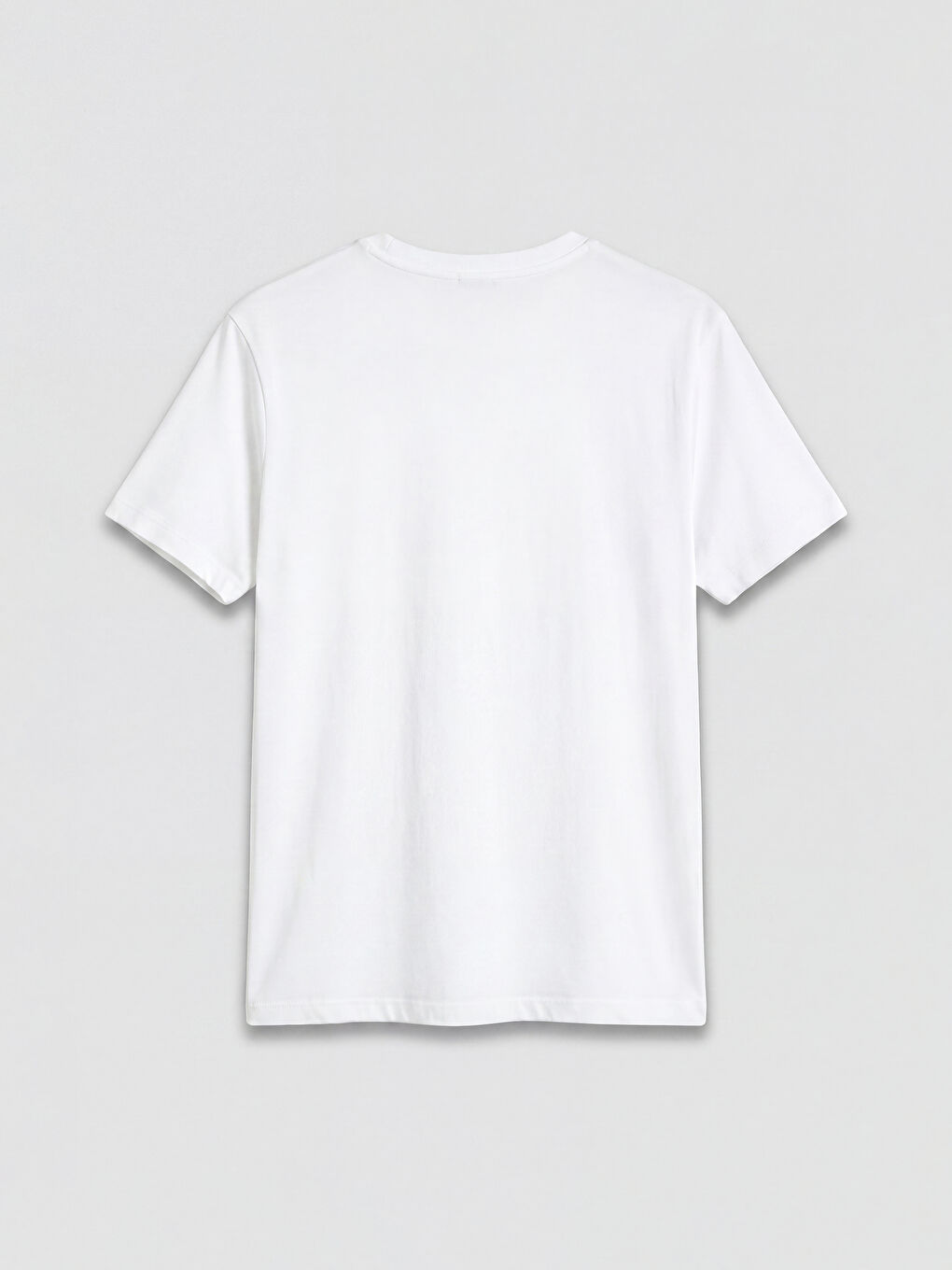 Жена Бяло Тениска-1