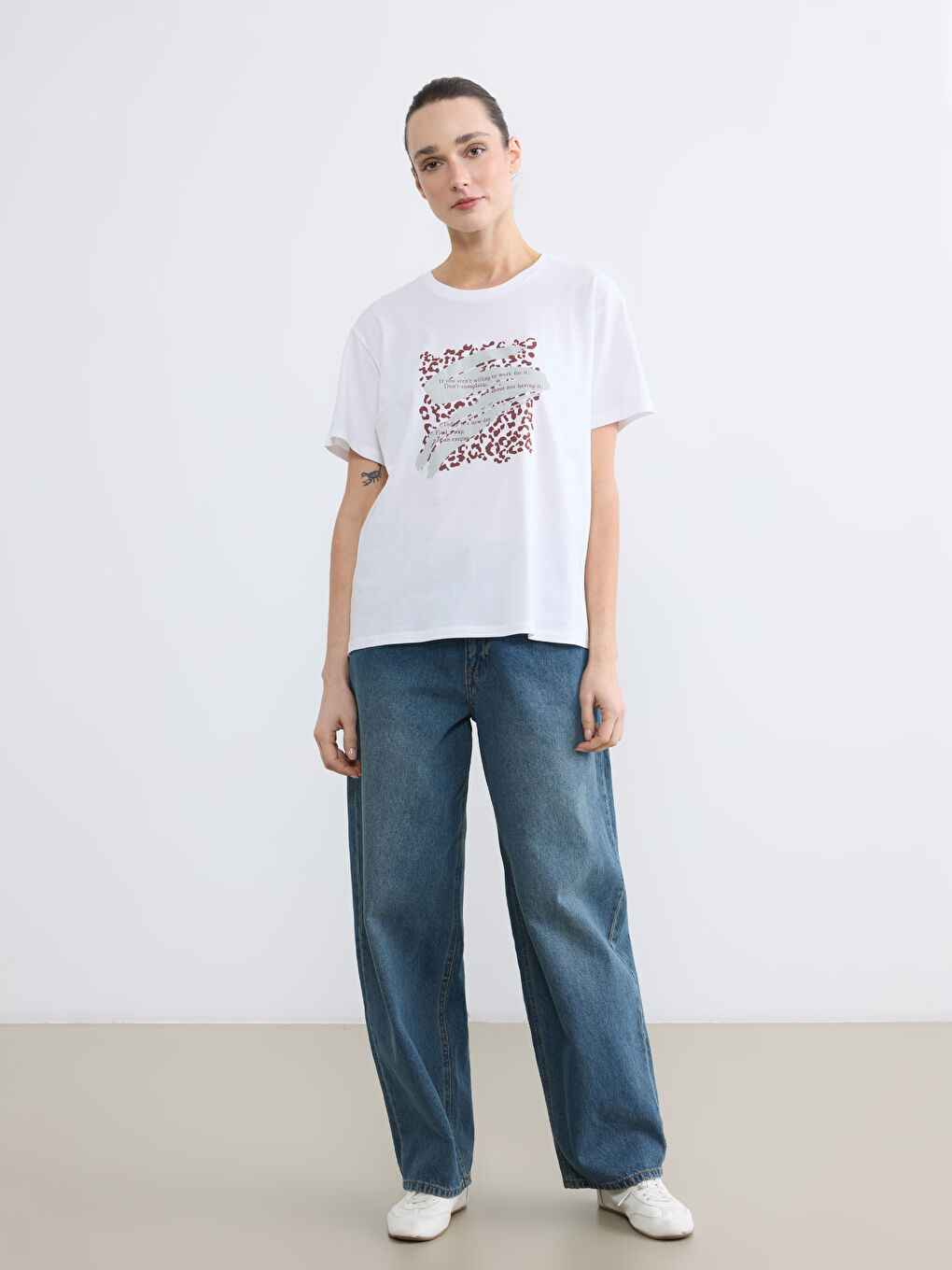 Crew Neck Printed Women's T-Shirt-1