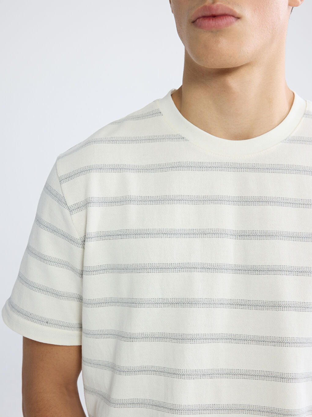 Antrasit Bisiklet Yaka Çizgili Pike Erkek Tişört-2