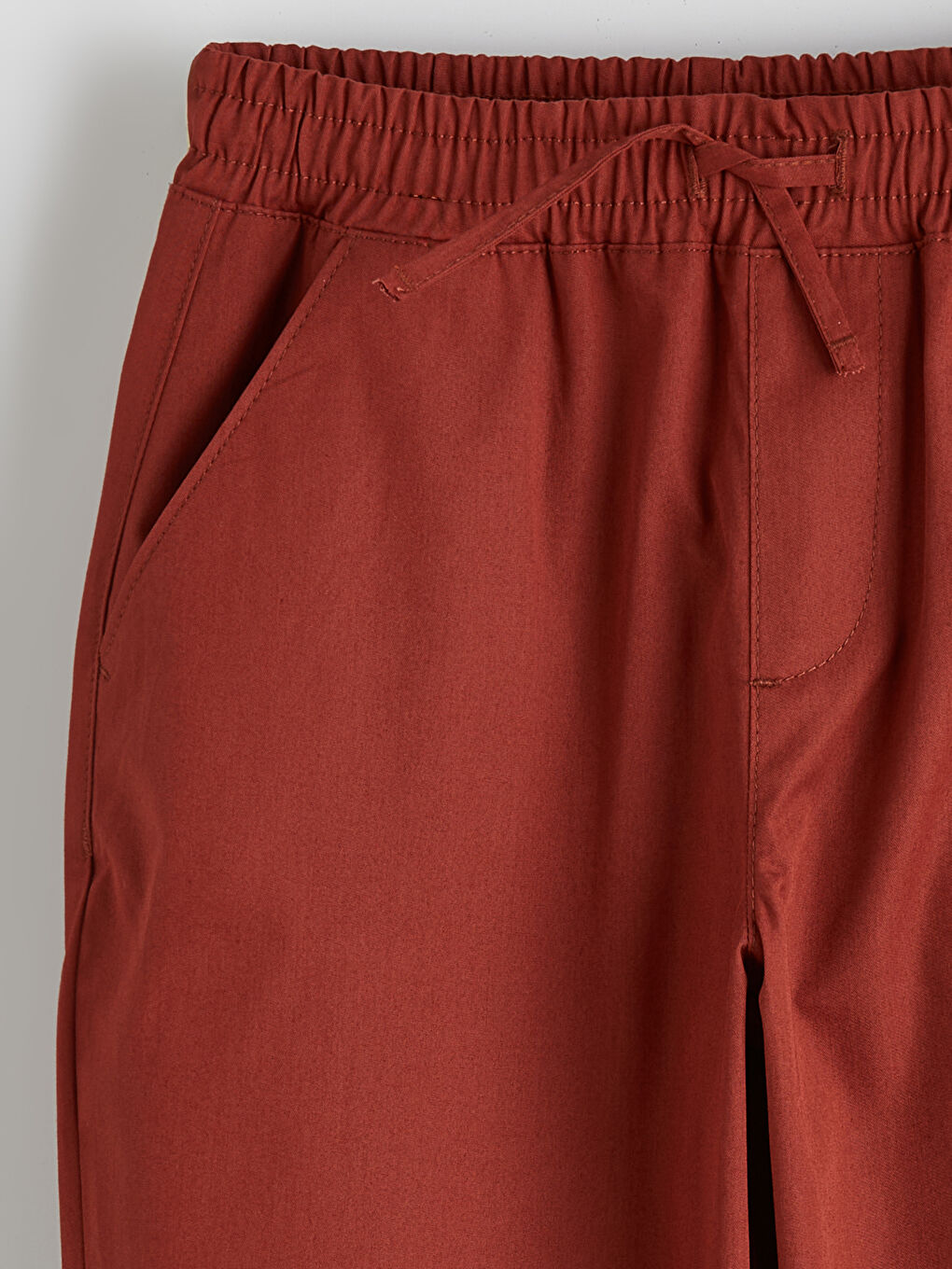 Kahverengi Beli Lastikli Erkek Çocuk Pantolon-1