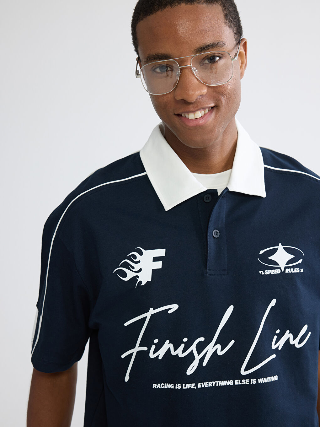 Lacivert Polo Yaka Nakışlı Erkek Tişört-2