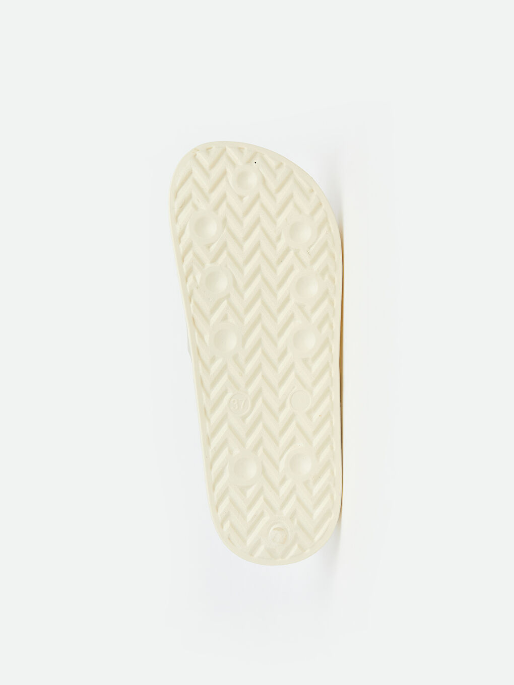 نەعل بێجی كاڵ ژن-3