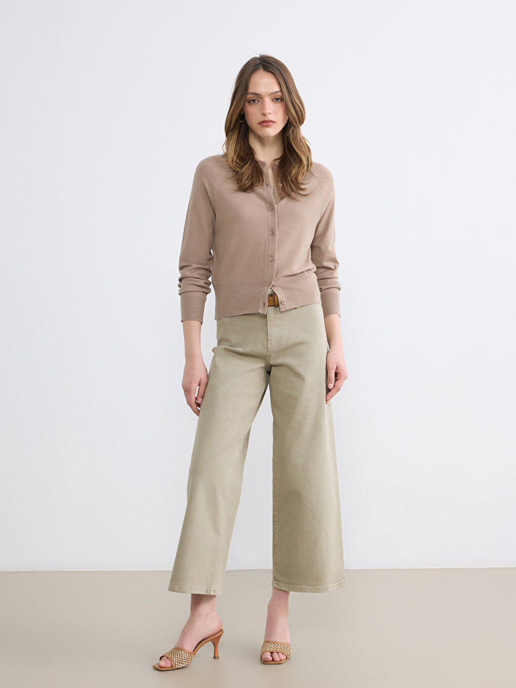 Yeşil Beli Kemerli Wideleg Kadın Jean Pantolon-1