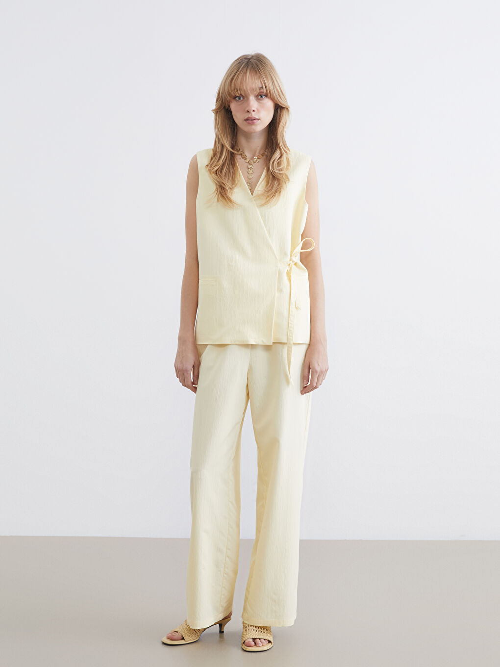 Σταυρωτό Υφής Κλασικό Γιλέκο για Γυναίκες-1