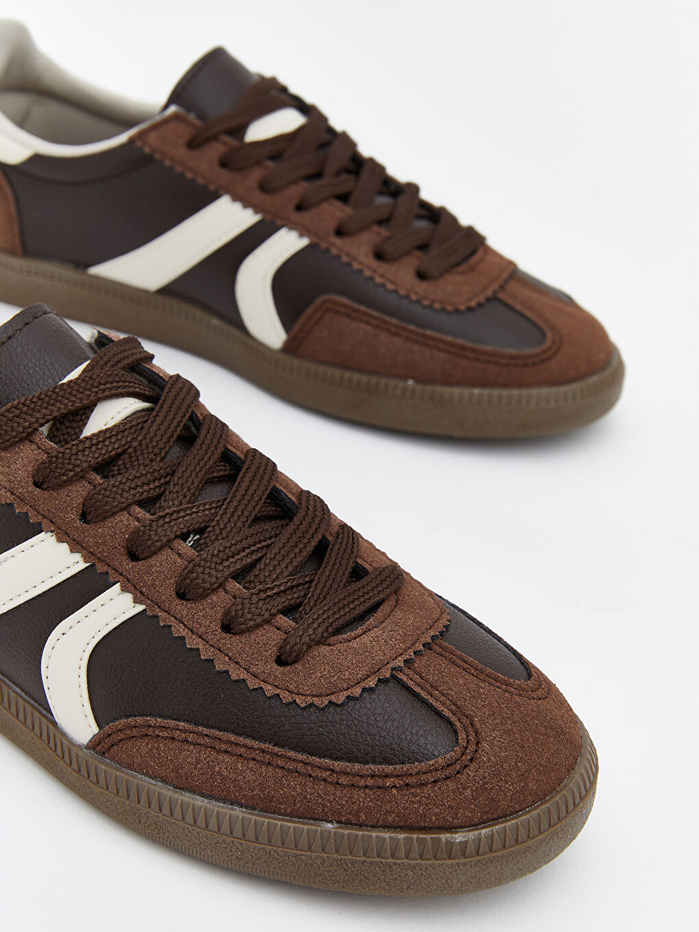 Kahverengi Süet Görünümlü Kadın Spor Ayakkabı-2