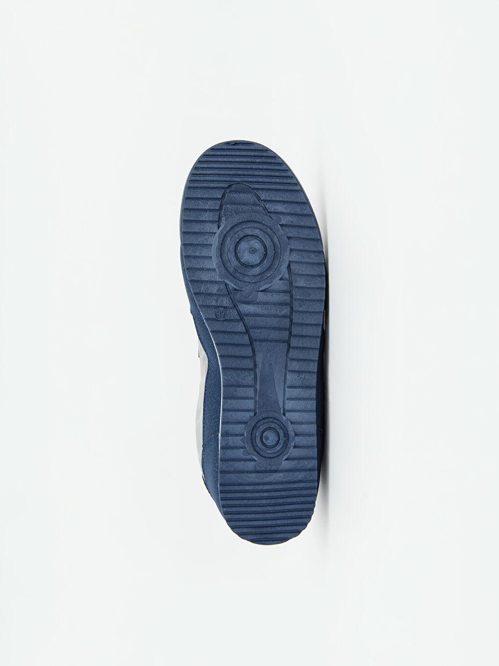 پێڵاوی وەرزشی بێجی کوڕ-3