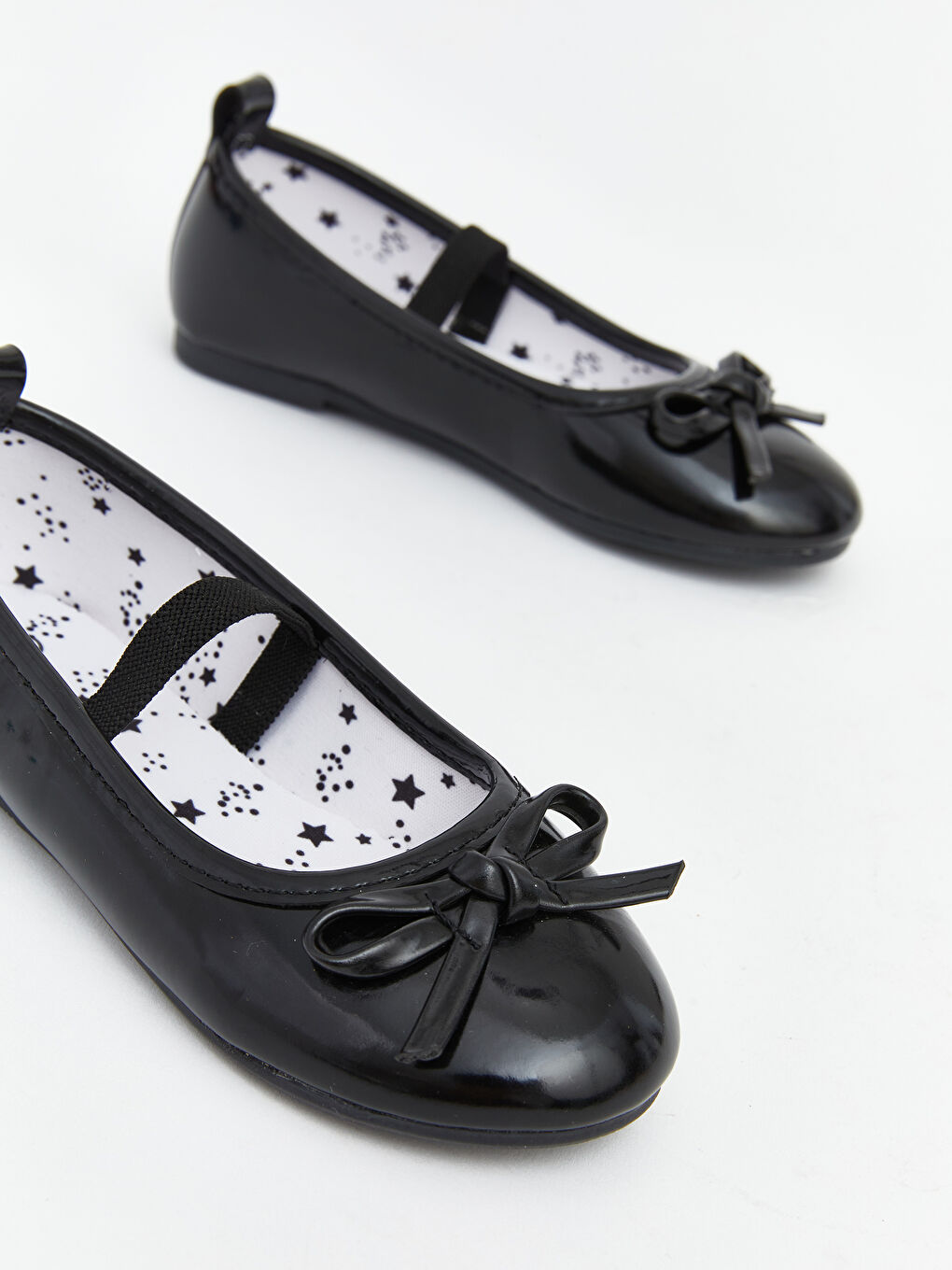 Siyah Fiyonk Detaylı Kız Bebek Babet-2