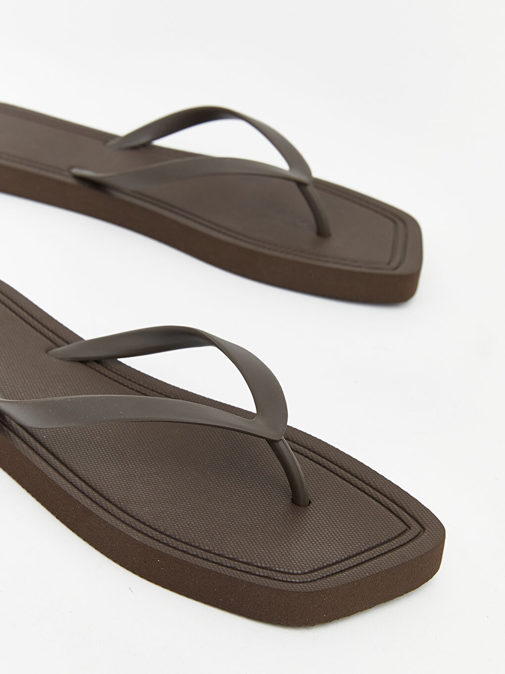 Leopardenmuster Damen Zehensteg-Slipper-4