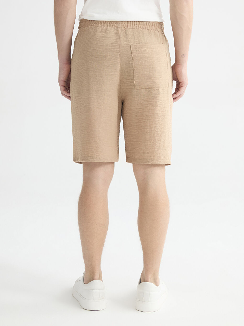 Kahverengi Rahat Kalıp Armürlü Erkek Şort-3