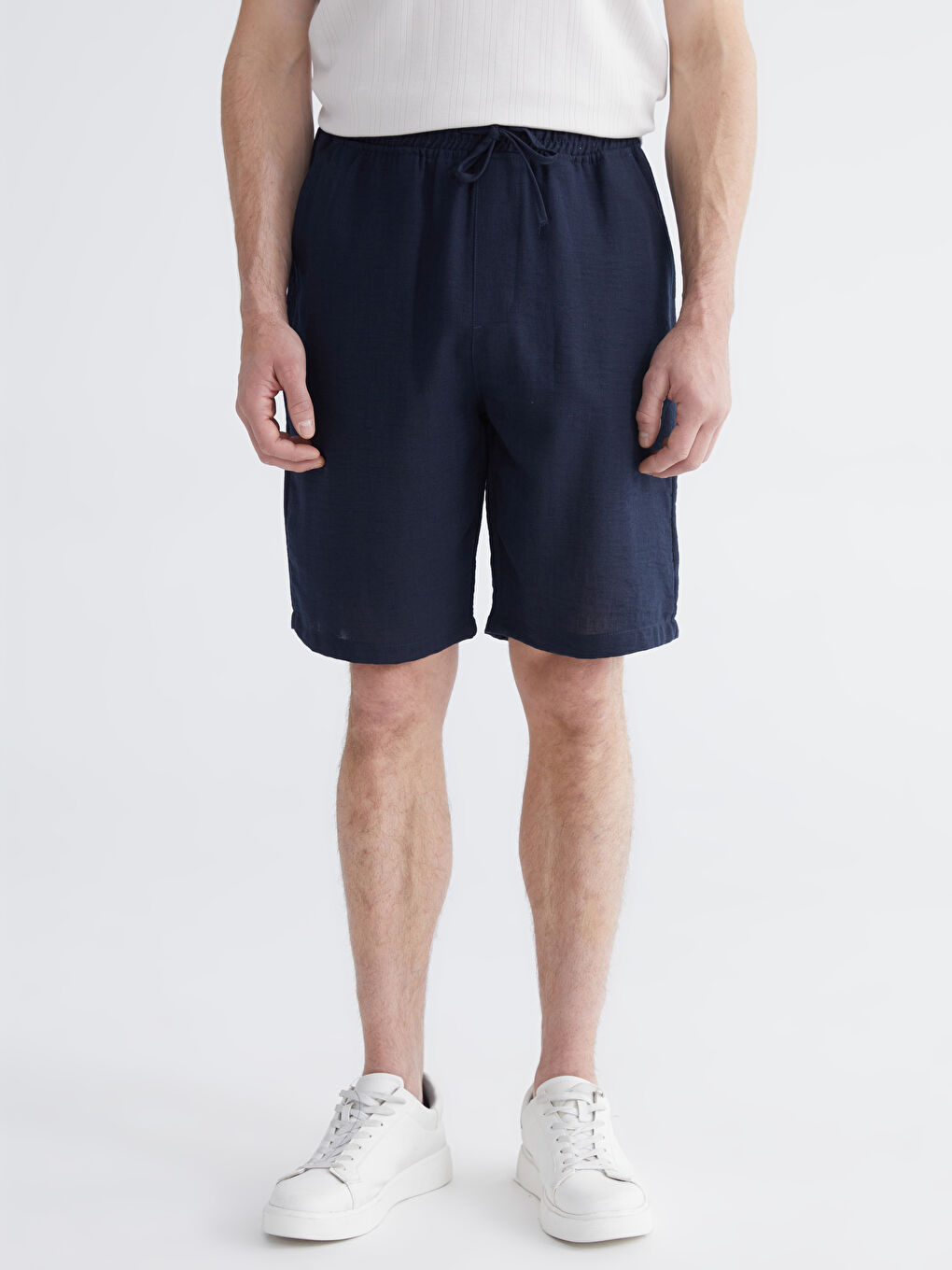 Lacivert Rahat Kalıp Armürlü Erkek Şort-1