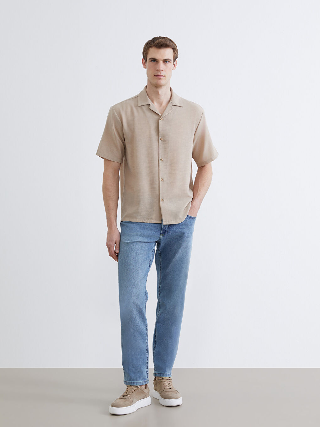 Bej Rahat Kalıp Armürlü Erkek Gömlek-1