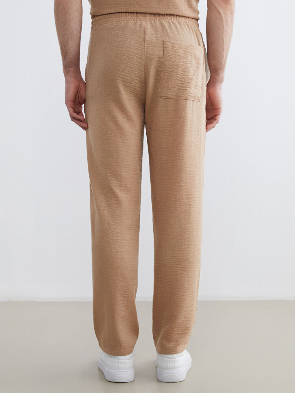 Kahverengi Rahat Kalıp Armürlü Erkek Pantolon-3