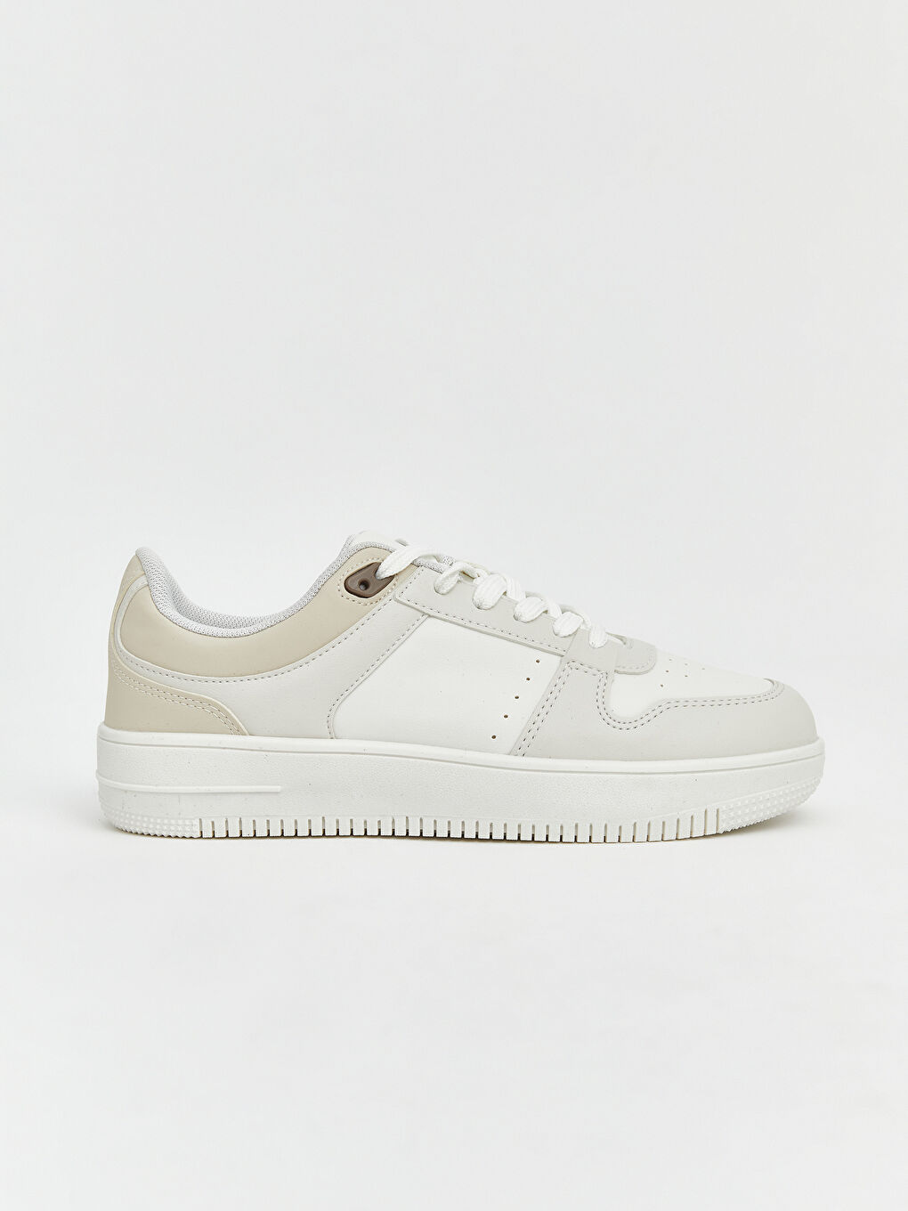 Bej Deri Görünümlü Kadın Spor Ayakkabı-1