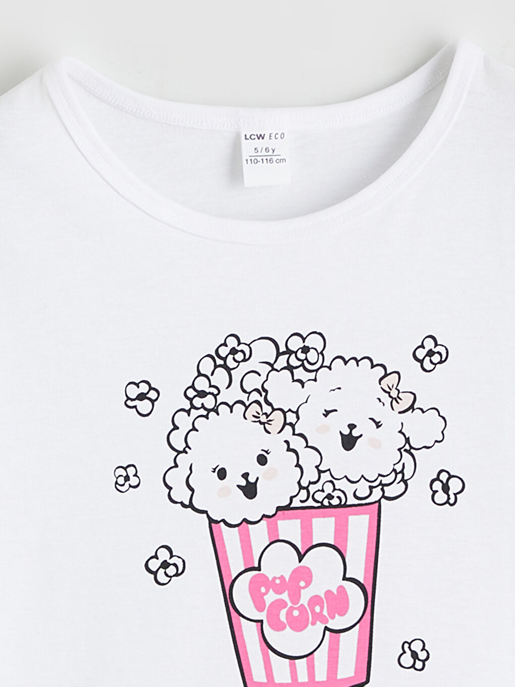 Момиче Бяло Тениска-2