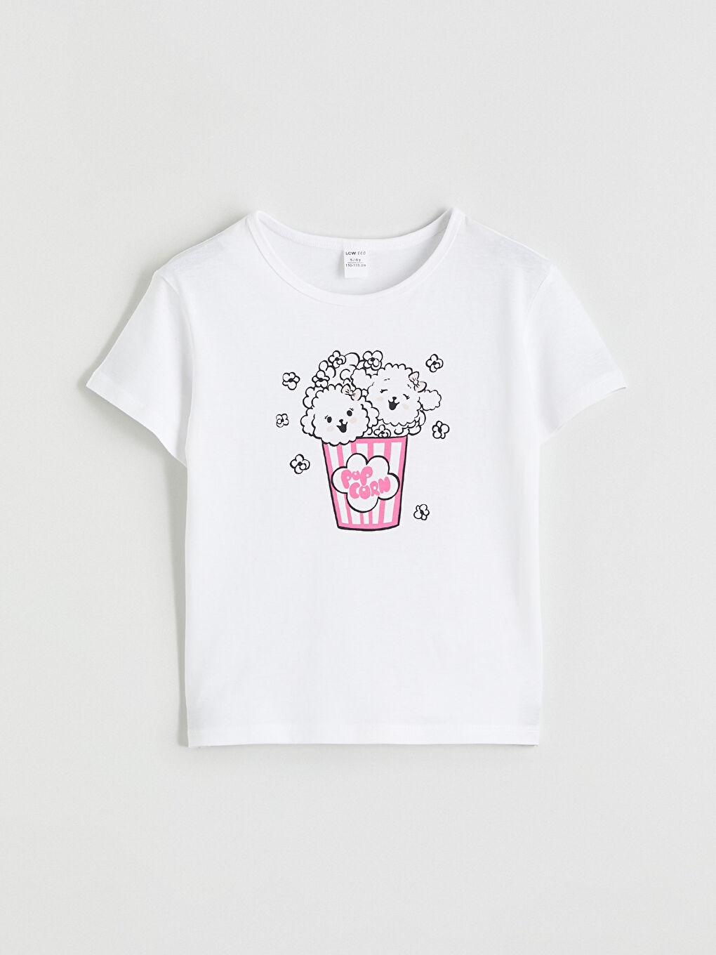 Момиче Бяло Тениска