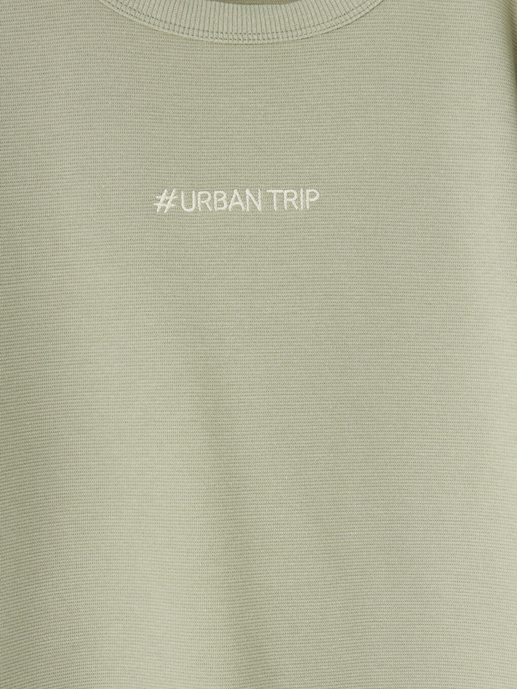 Gri Bisiklet Yaka Nakışlı Erkek Çocuk Tişört-2