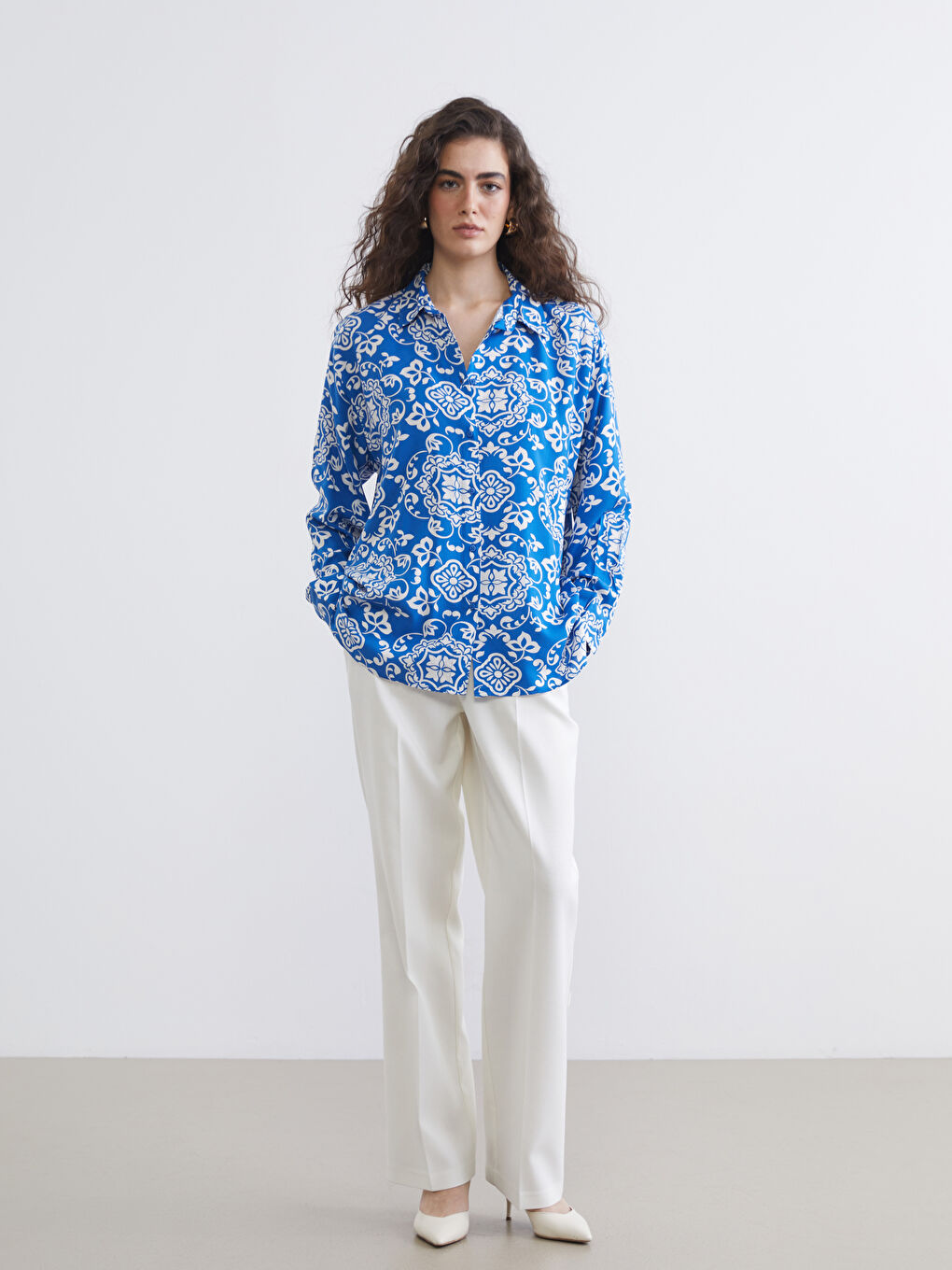 Візерункова сорочка оверсайз для жінок-1