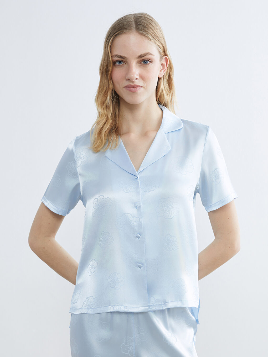 Mavi Gömlek Yaka Desenli Saten Kadın Pijama Takım-1