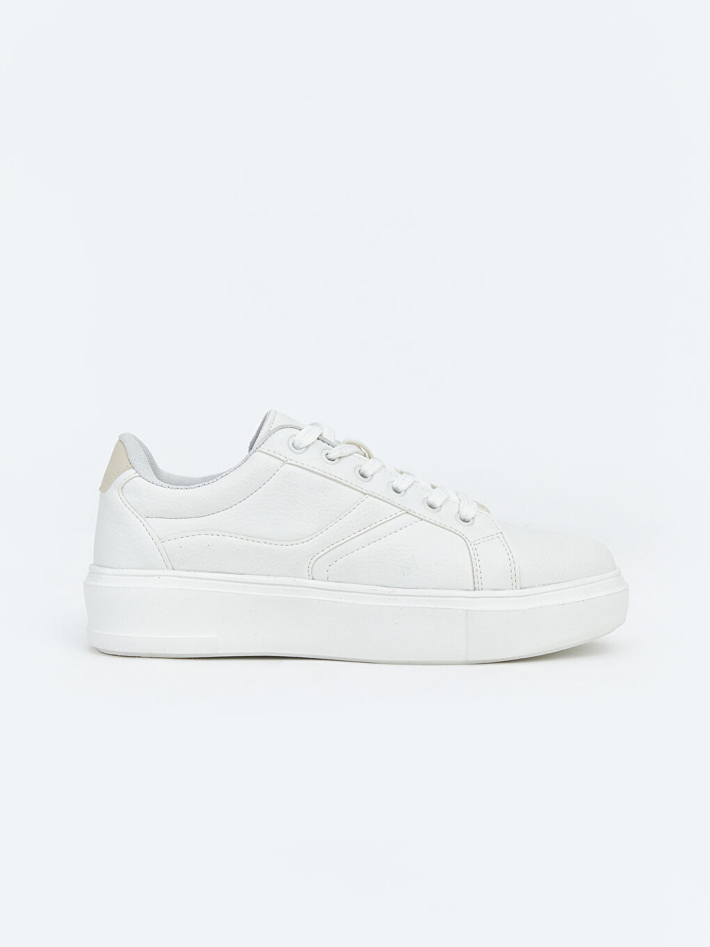 Beyaz Bağcıklı Kadın Spor Ayakkabı-1