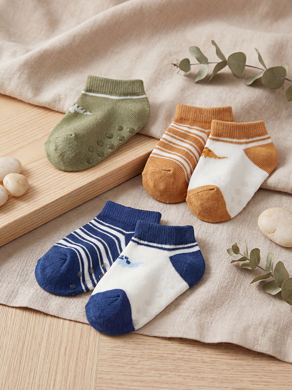 Baby-Junge GRÜN Sneaker-Socken