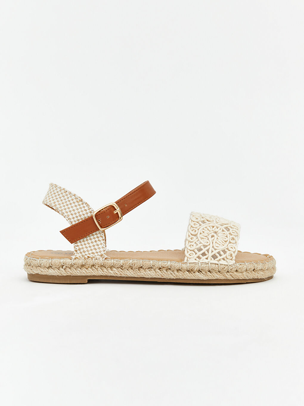 سەندەلی ژنانه بە قەیدێکی قورسی-1