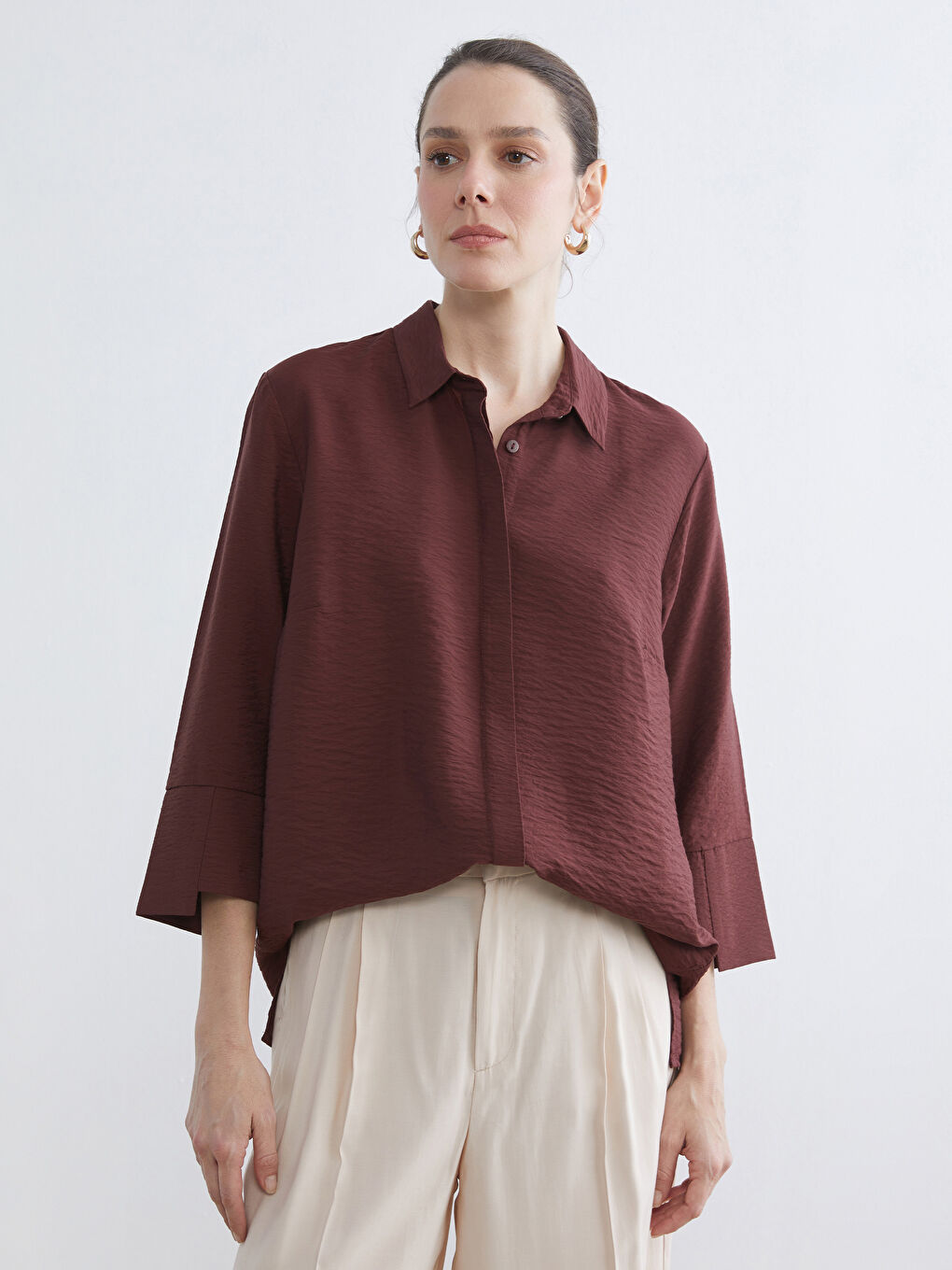 Bordo Dokulu Kadın Gömlek