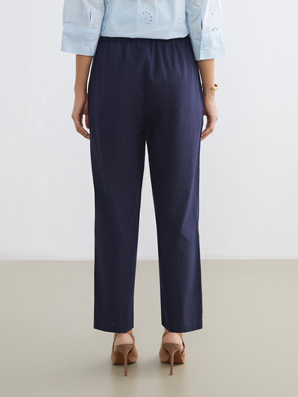 Женские брюки с эластичным поясом-3