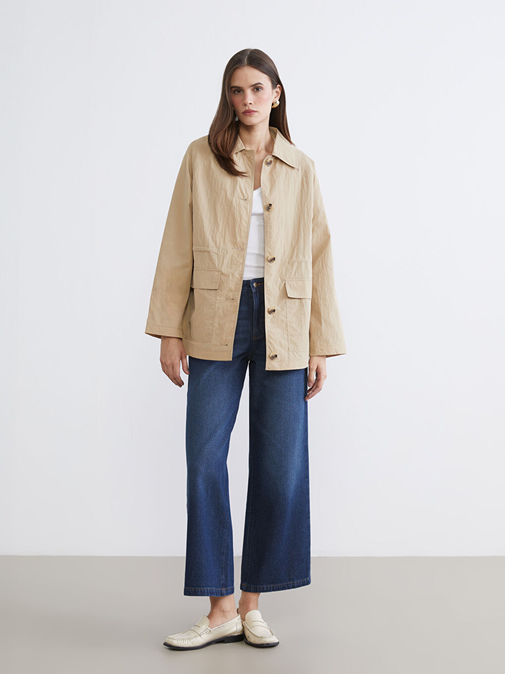 Bej Gömlek Yaka Kadın Ceket-1