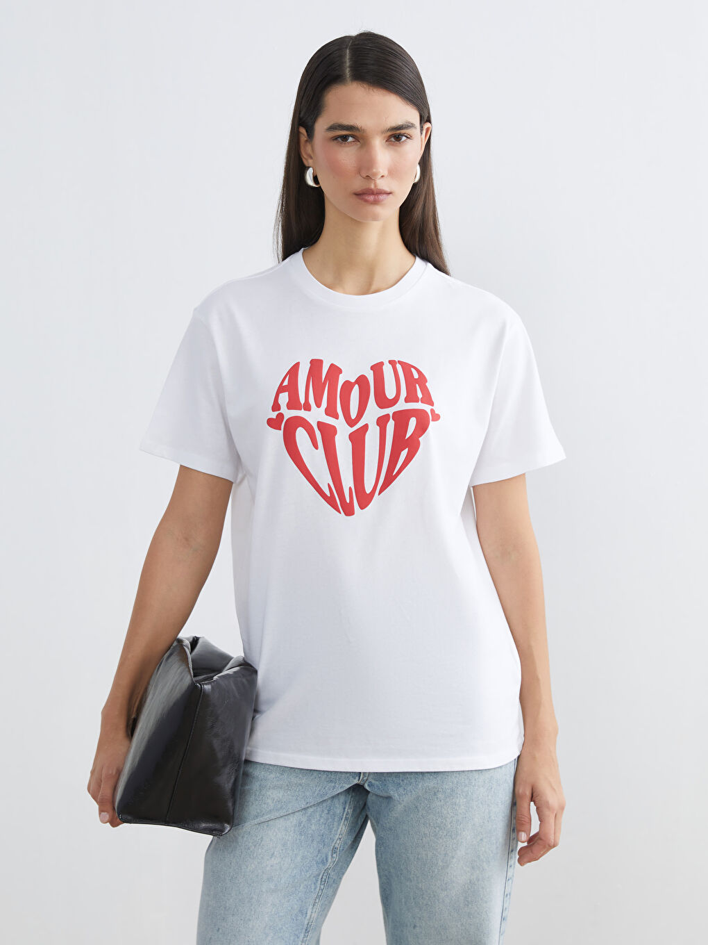 Женская футболка с круглым вырезом и принтом