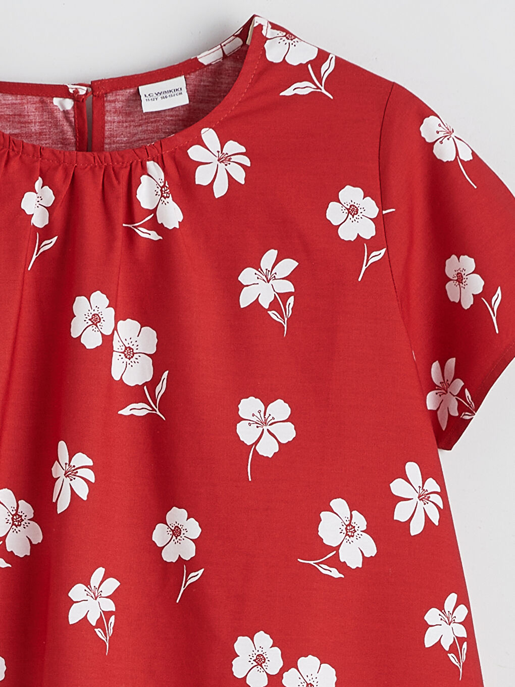 فستان أحمر فتاة-1