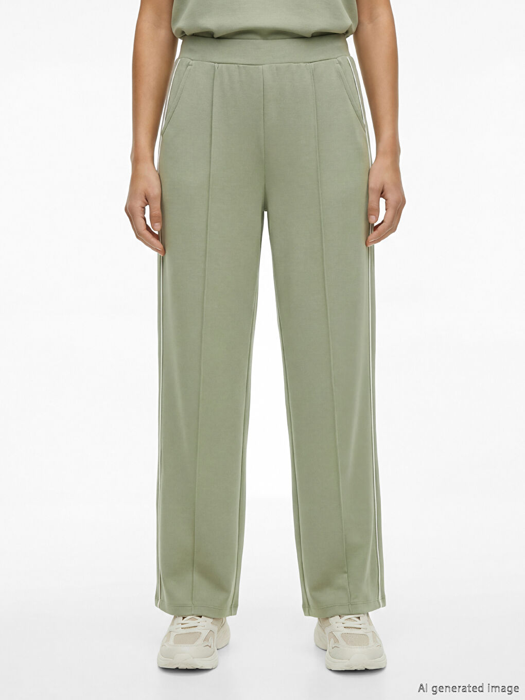 Frau GRÜN Jogginghose-1