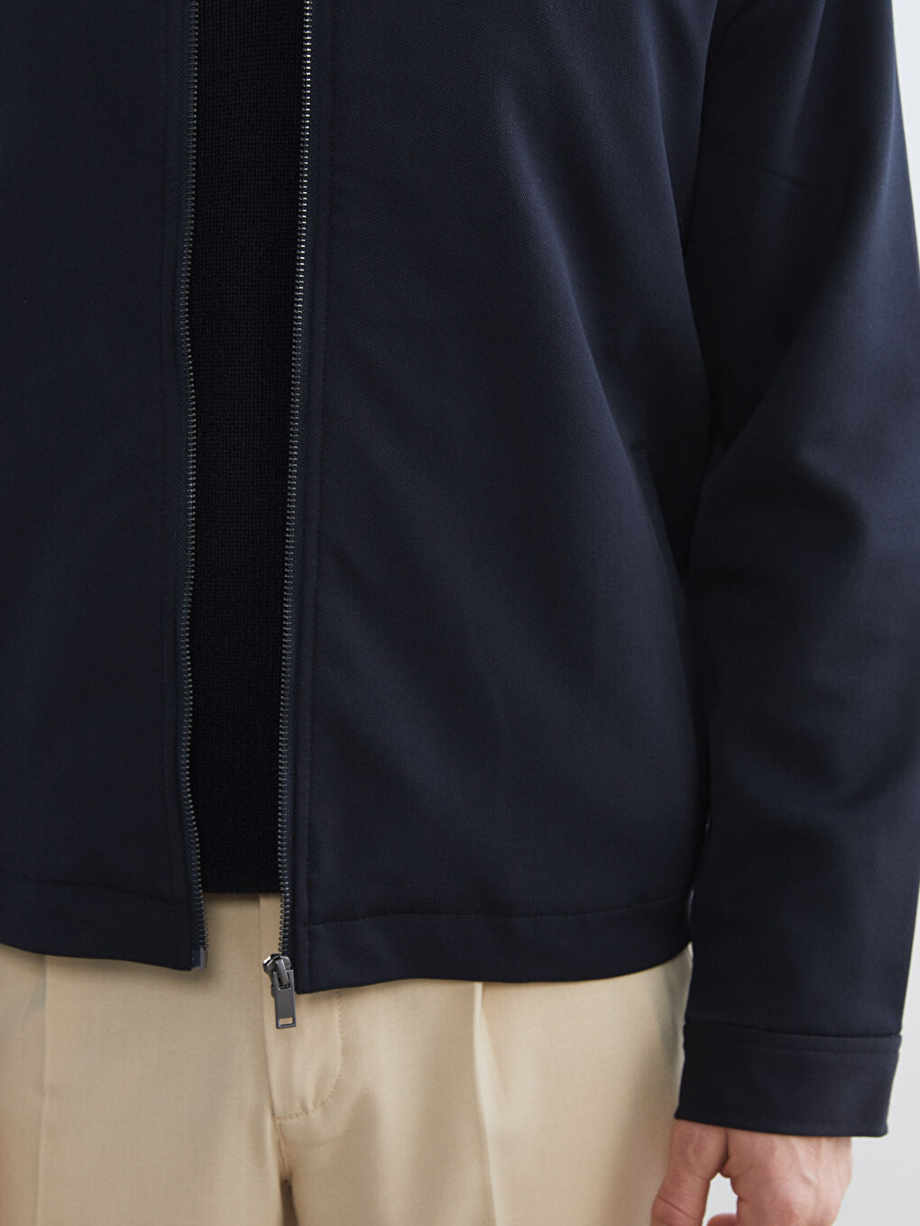 რეგულარული მორგება მაღალი საყელო მამაკაცის ქურთუკი-2