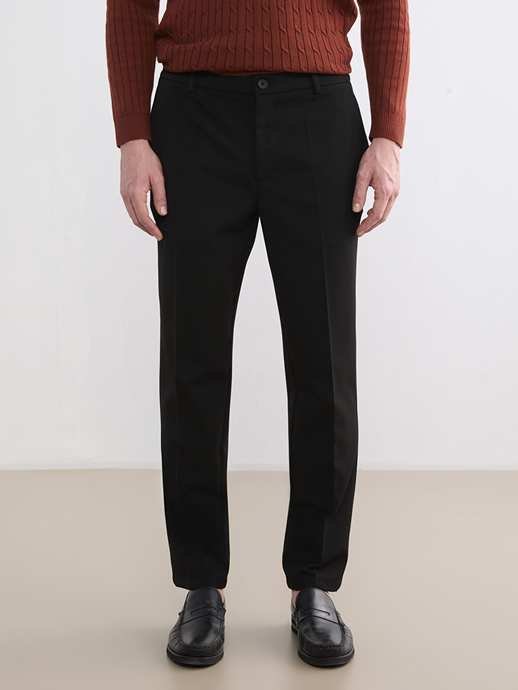 Siyah Standart Kalıp Viskon Erkek Pantolon-1