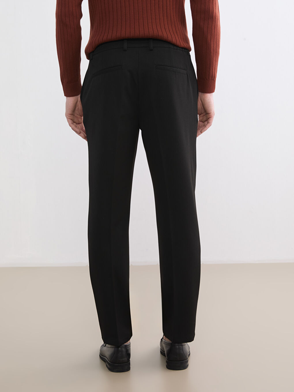 Siyah Standart Kalıp Viskon Erkek Pantolon-3