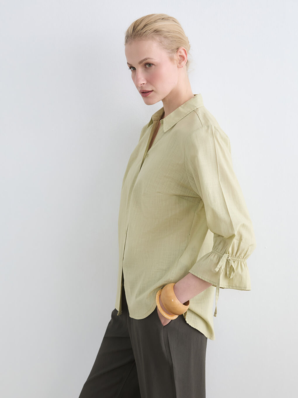 Ženska košulja regularnog kroja