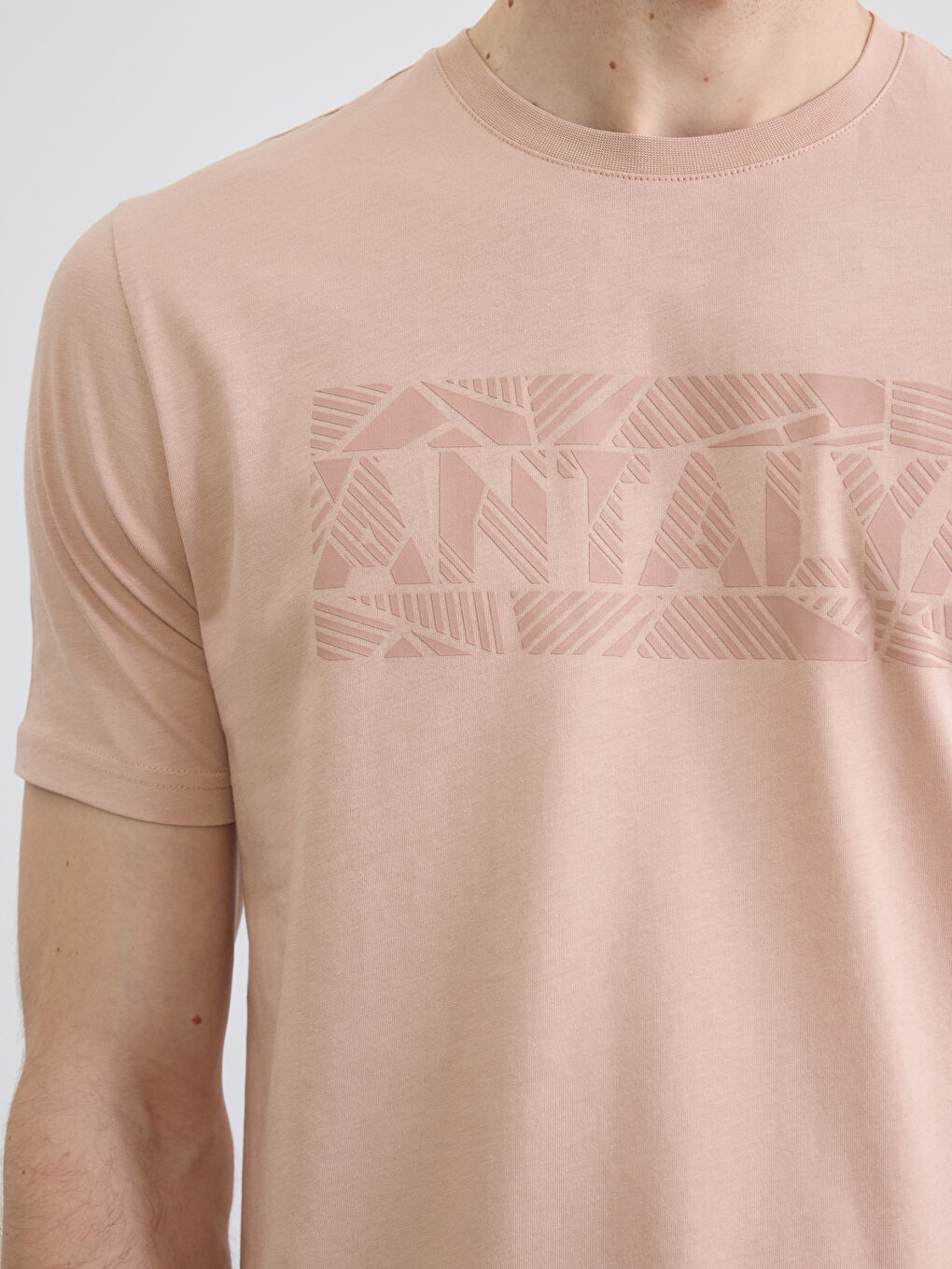 Pembe Antalya Baskılı Bisiklet Yaka Erkek Tişört-2