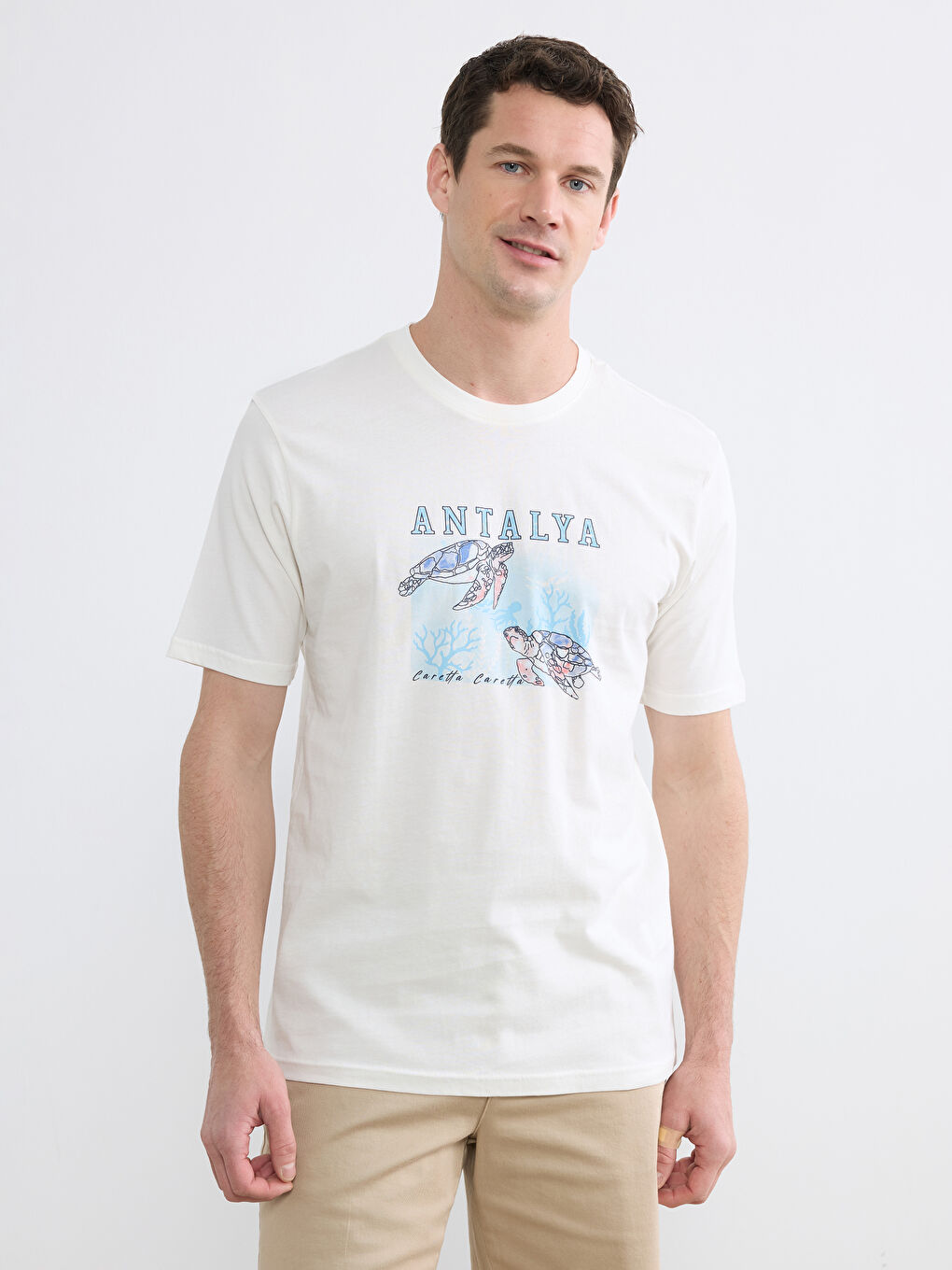 Ekru Bisiklet Yaka Antalya Baskılı Erkek Tişört