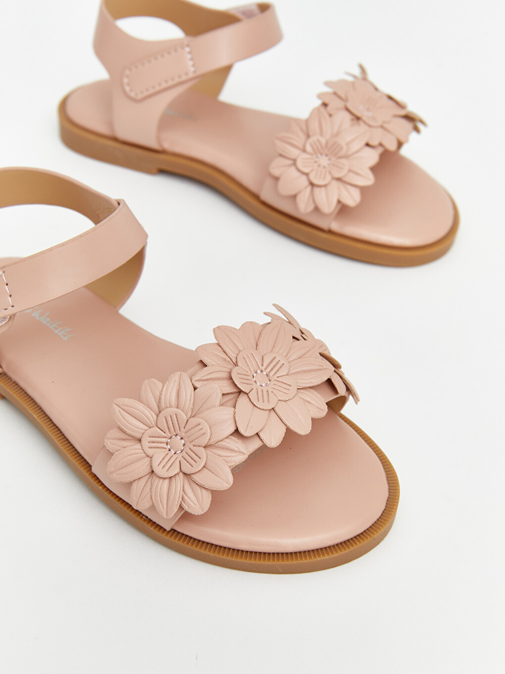 Girl Pink Sandals-2
