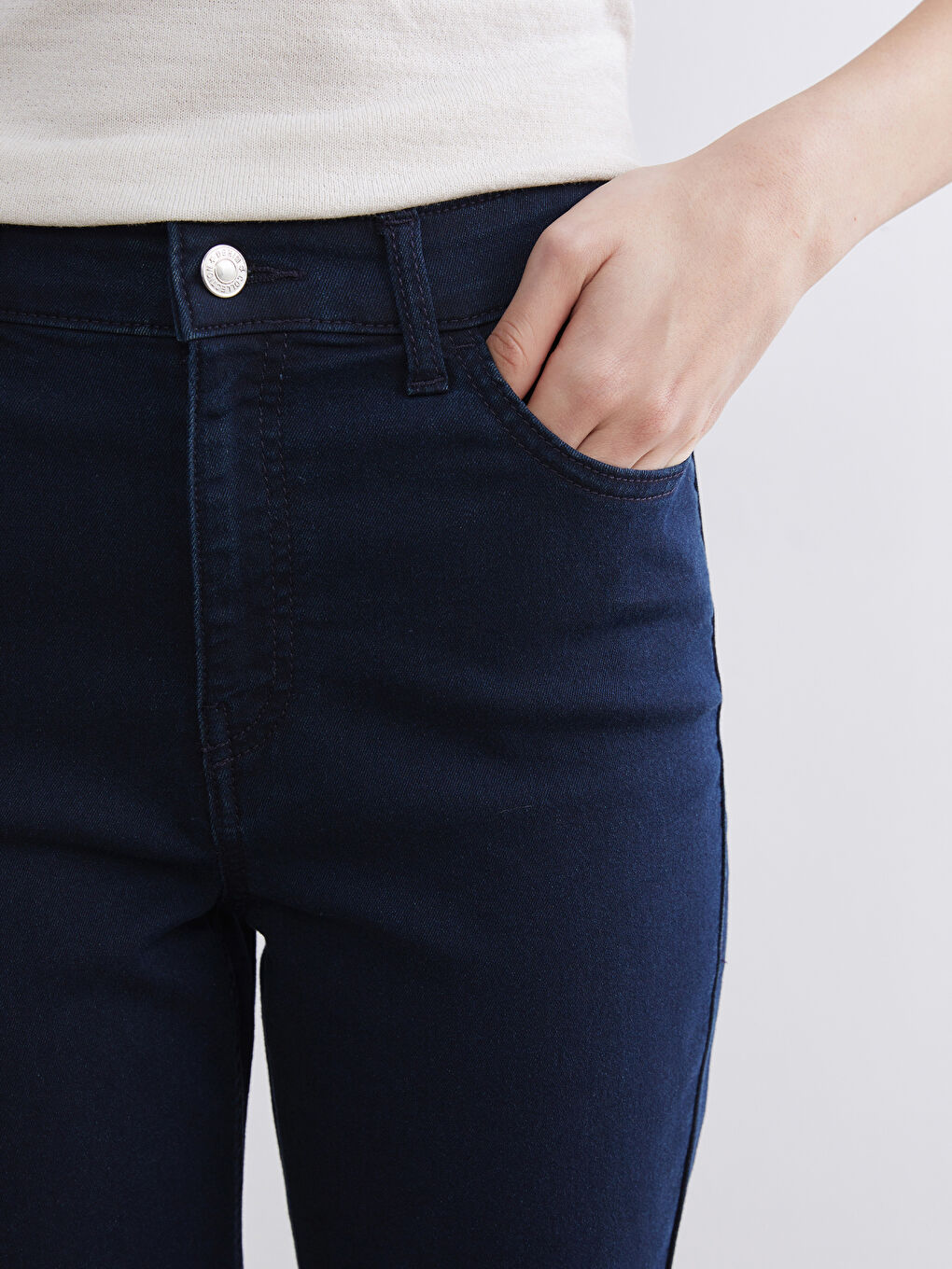 Siyah Slim Fit Kadın Jean Pantolon-2