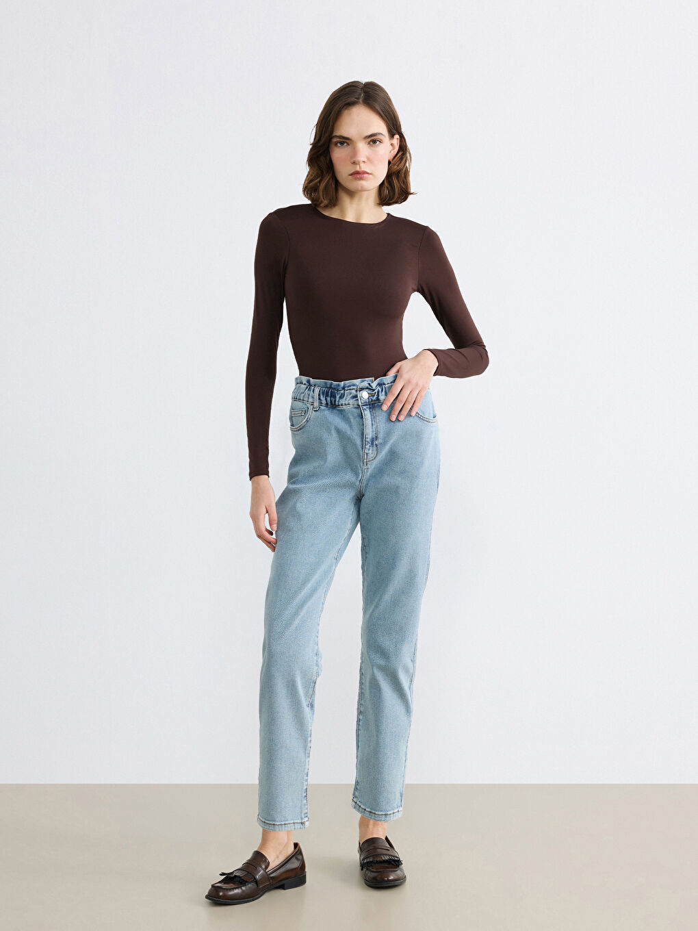 İndigo Beli Lastikli Slim Mom Kadın Jean Pantolon