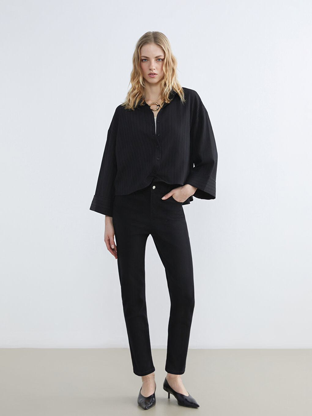 Siyah Slim Mom Kadın Jean Pantolon