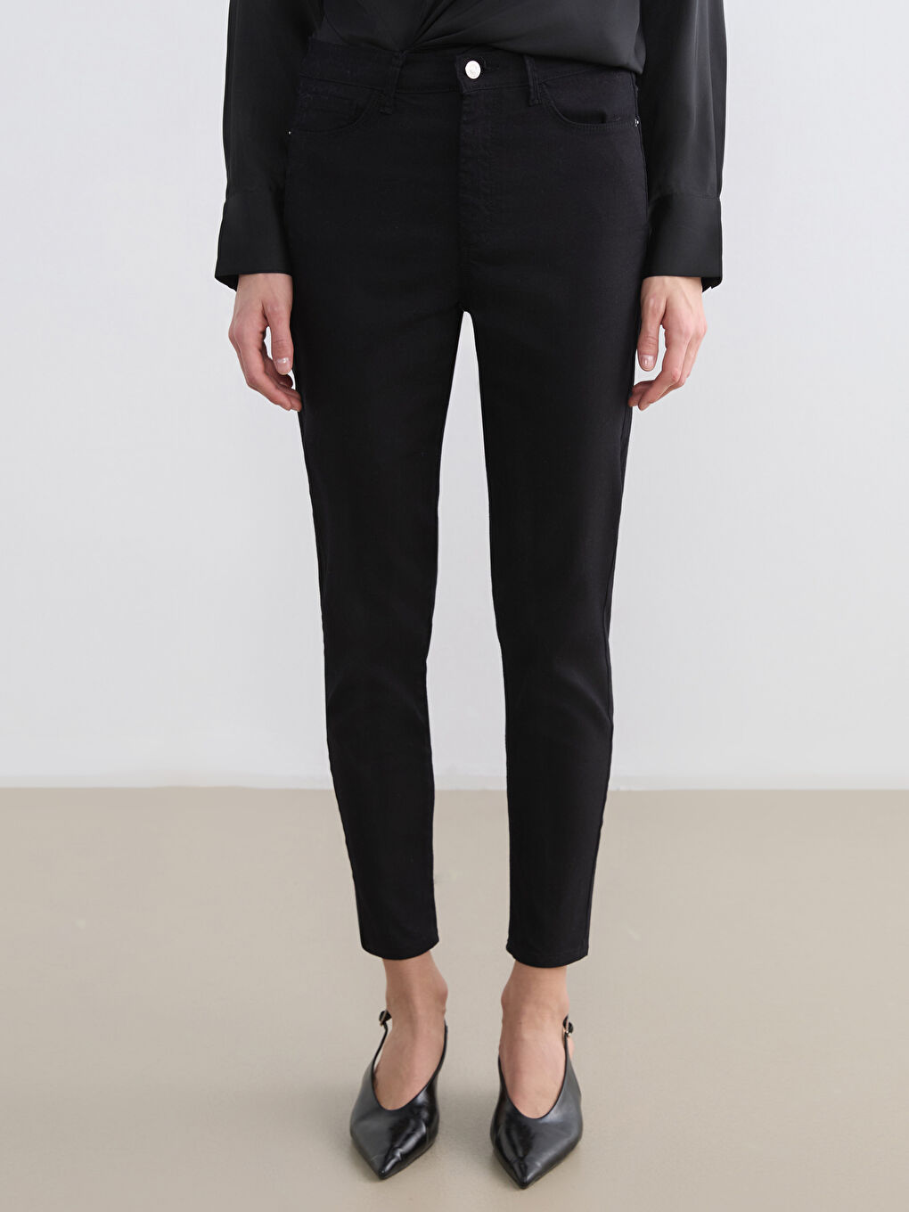 جينز أسود امرأة-2