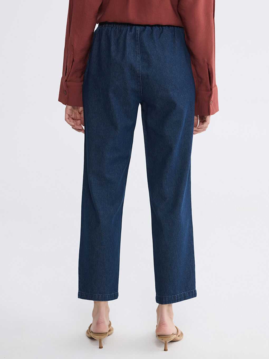 İndigo Beli Lastikli Carrot Fit Kadın Jean Pantolon-3