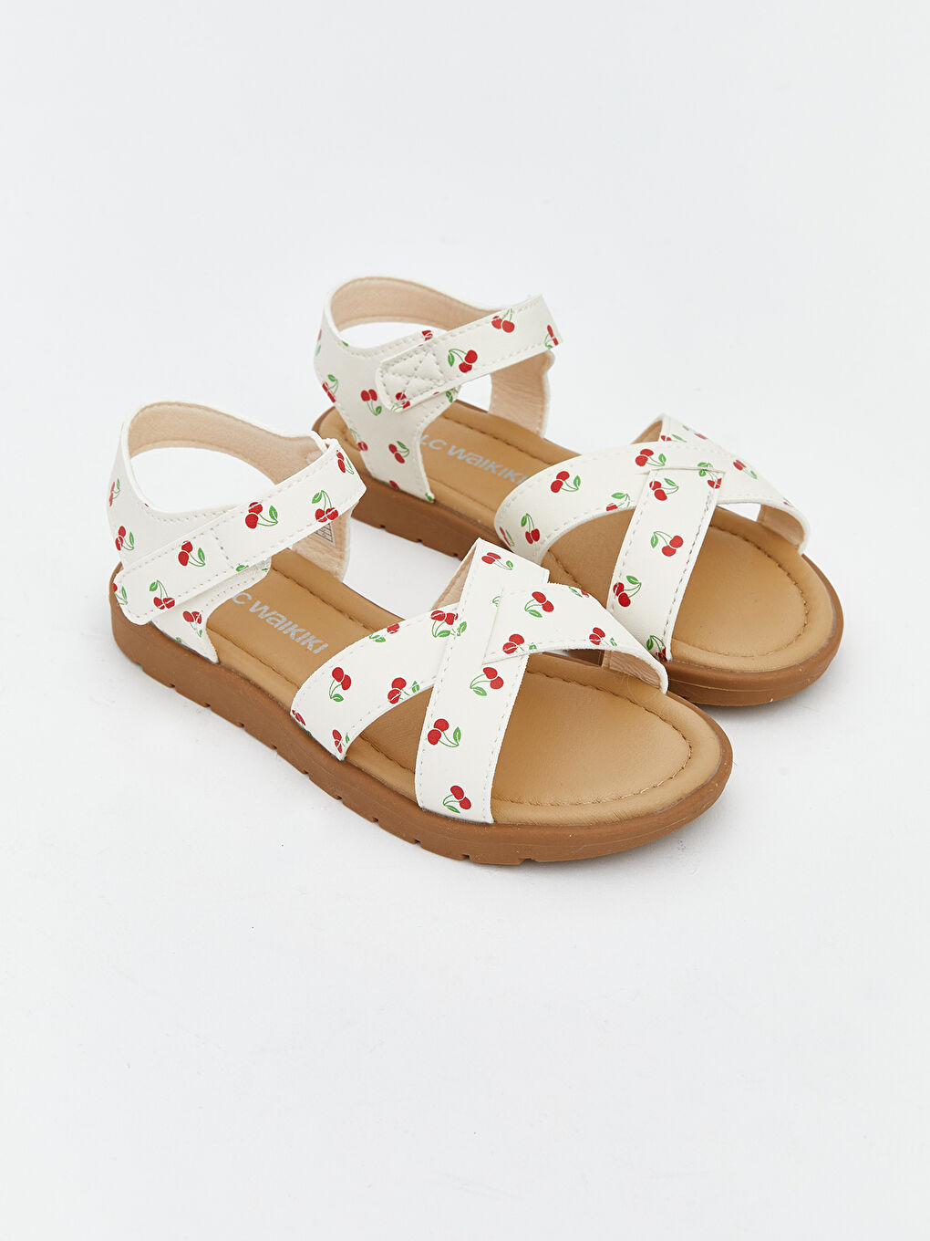 صنادل بيج طفلة