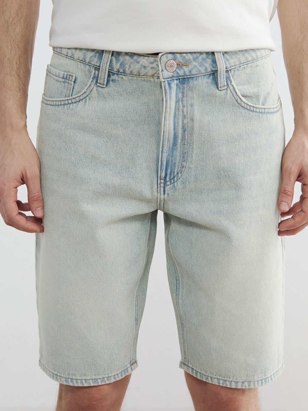Man INDIGO Denim Shorts-2